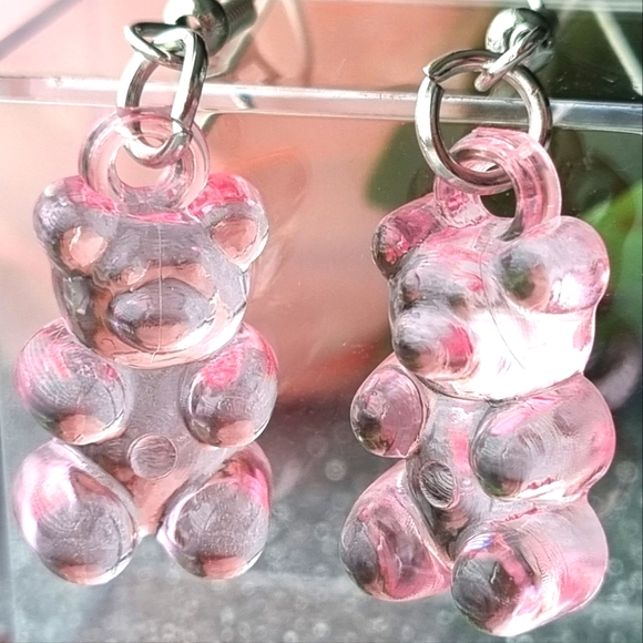 Pink Iced Boba Fruit Soda Keyring & Pink Candy Bear Earrings 🩷🥤 - Picture 7 of 9